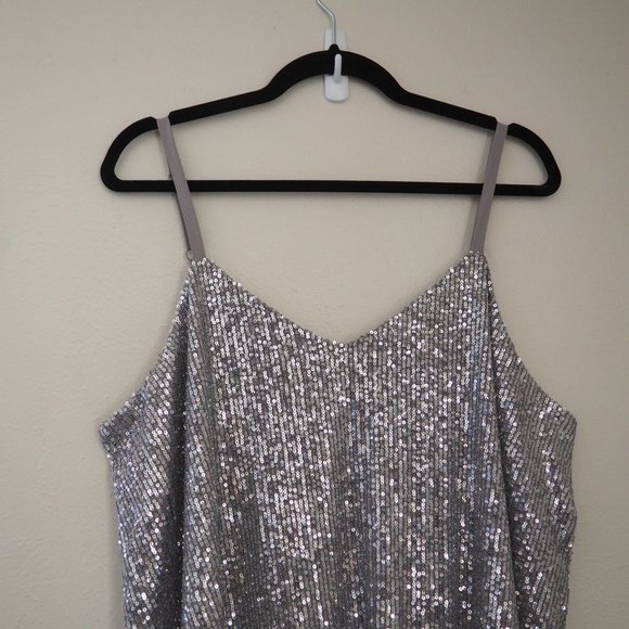 Torrid Silver Sequin Tank Top - Picture 6 of 8